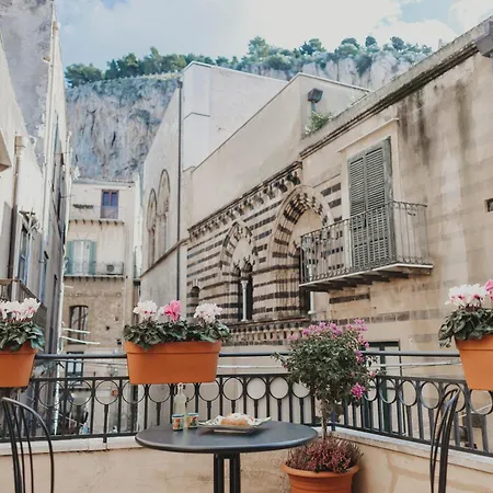 Dimora Le Due Sicilie Hébergement de vacances Cefalù